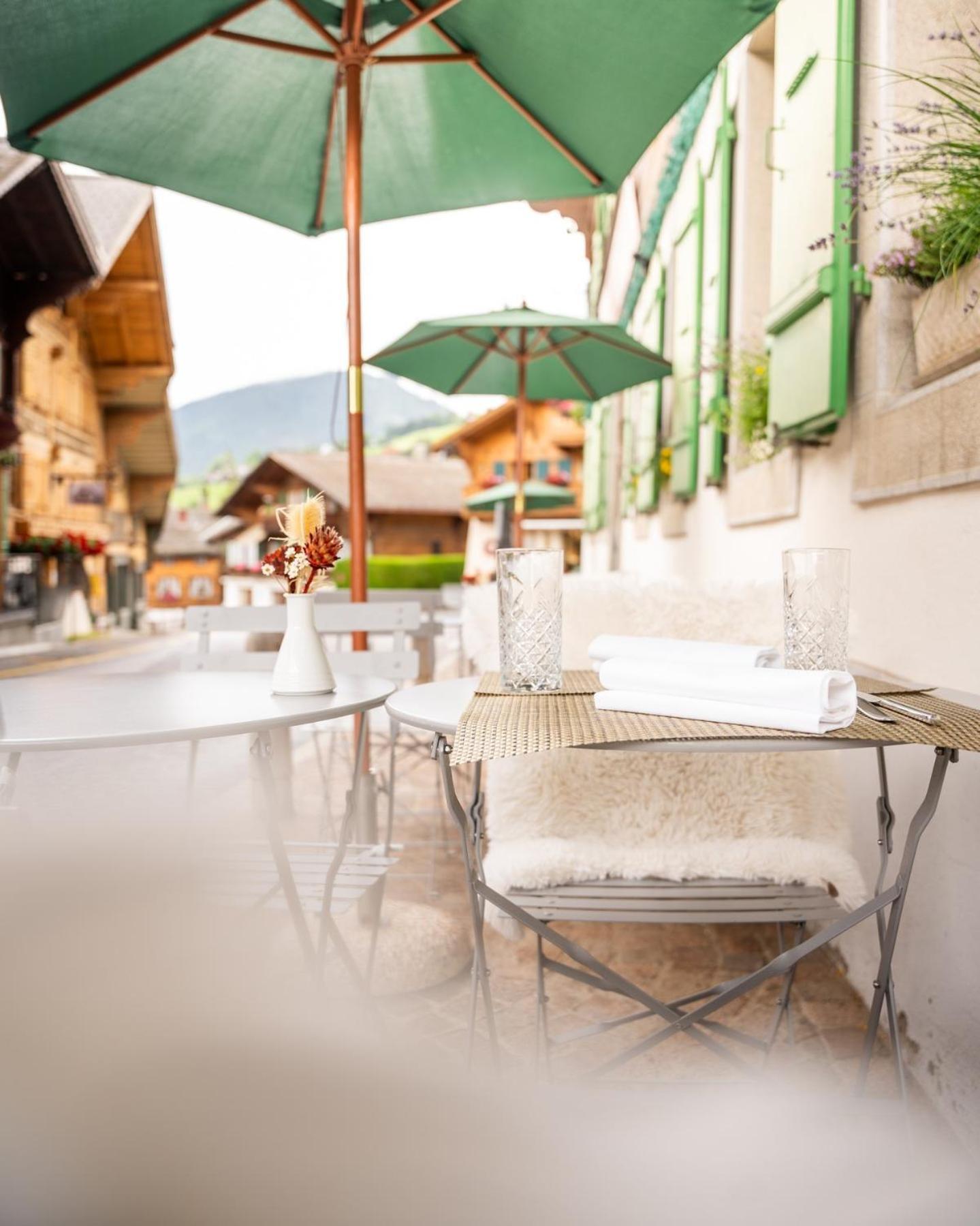 Hotel De Commune Gstaad Kültér fotó